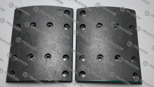 Накладки тормозные задние  HOWO T5G  HUATAI WG9761450119  WG9761450185