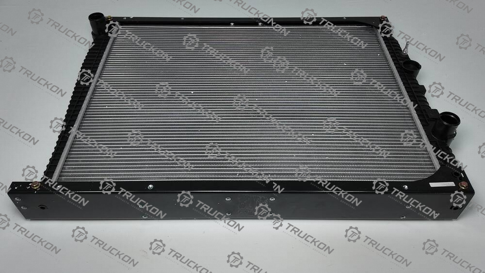 Радиатор охлаждения SHACMAN DZ96259532020
